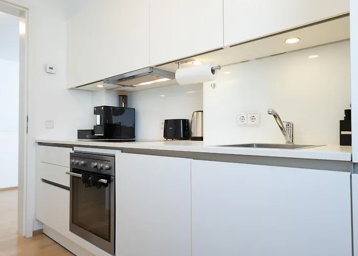 Διαμέρισμα Dachgeschoss-maisonette Mit Terrasse Am Karlsplatz
